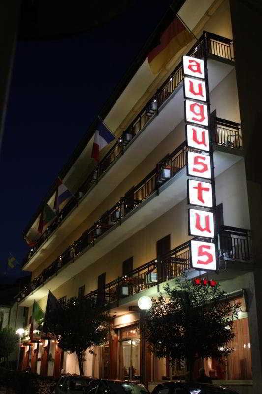 Hotel Augustus Montecatini Terme Exterior foto